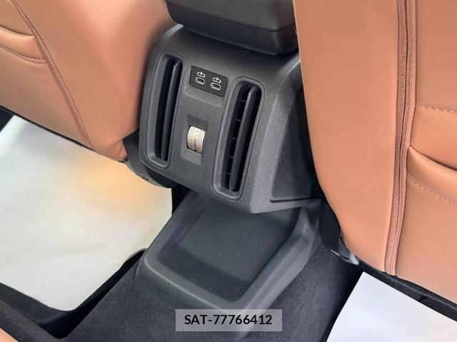 Bmw MINI 2024-04 8796687-17