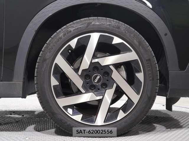 Bmw MINI 2024-10 8849854-9