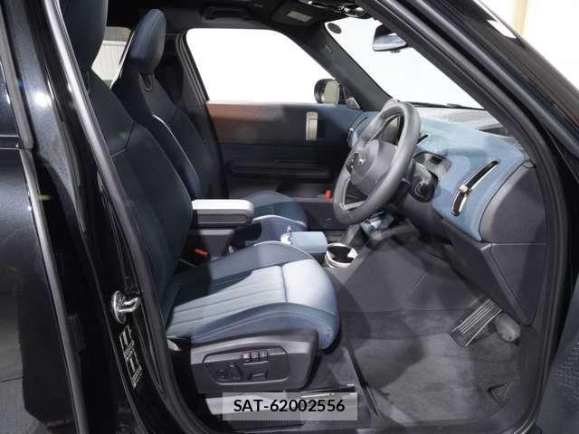 Bmw MINI 2024-10 8849854-11