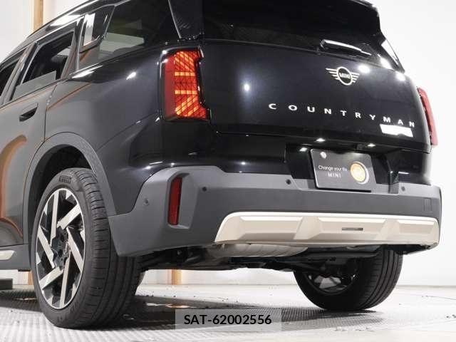 Bmw MINI 2024-10 8849854-26