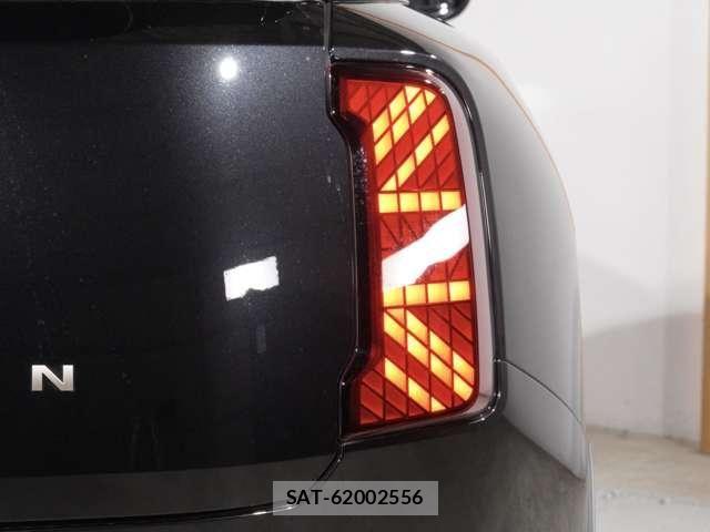 Bmw MINI 2024-10 8849854-27
