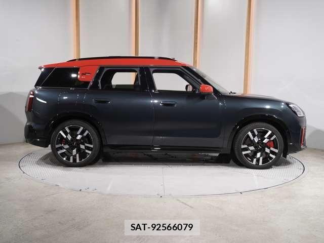 Bmw MINI 2024-12 8849853-21