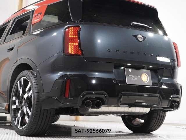 Bmw MINI 2024-12 8849853-26
