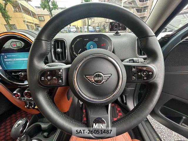 Bmw MINI 2022-04 7358769-5