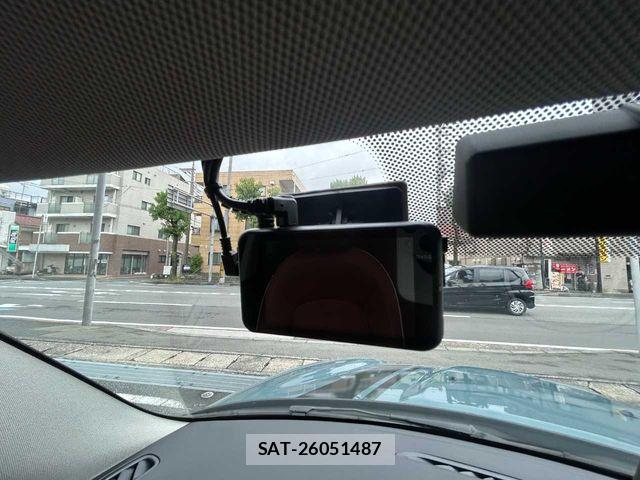 Bmw MINI 2022-04 7358769-7