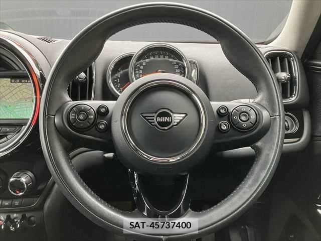 Bmw MINI 2019-10 7392889-9