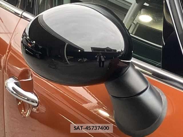 Bmw MINI 2019-10 7392889-24