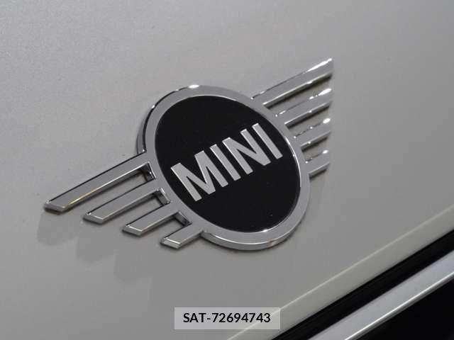 Bmw MINI 2021-05 7501584-21