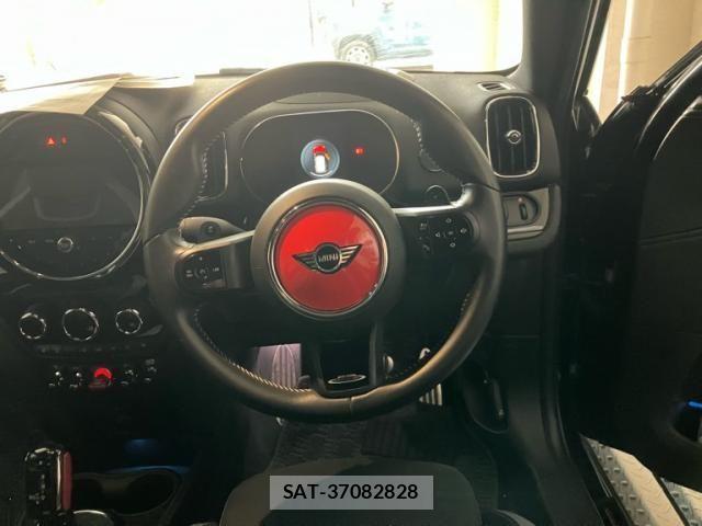 Bmw MINI 2022-04 8158821-16
