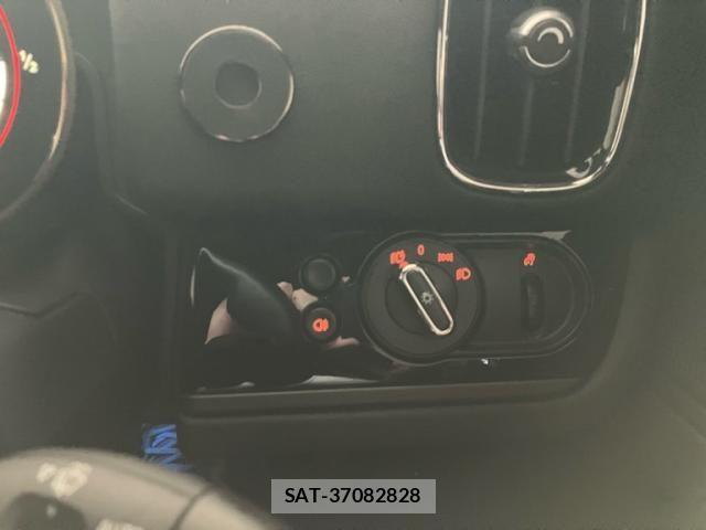 Bmw MINI 2022-04 8158821-19