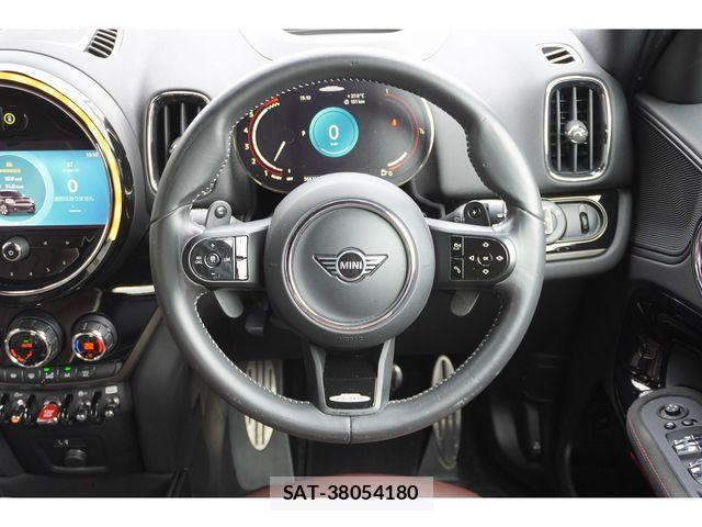 Bmw MINI 2021-12 8849861-13