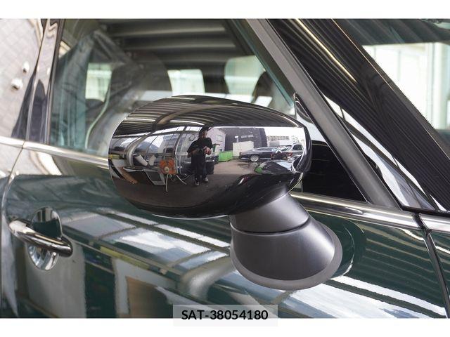 Bmw MINI 2021-12 8849861-17