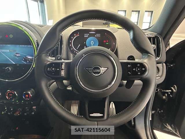 Bmw MINI 2022-07 8883933-19