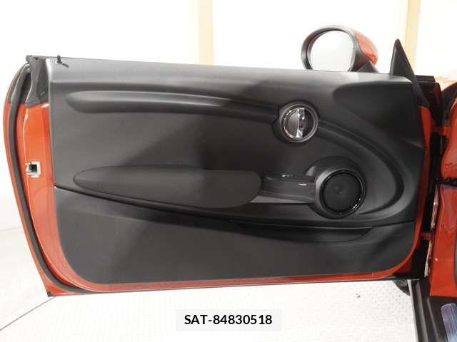 Bmw MINI 2019-05 5872343-12