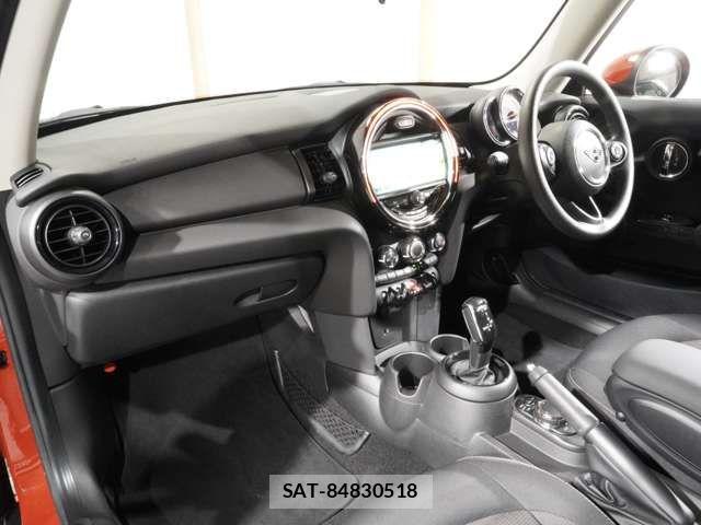 Bmw MINI 2019-05 5872343-13