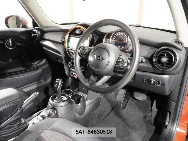 Bmw MINI 2019-05 5872343-14