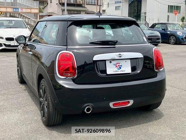 Bmw MINI 2021-01 7358766-14