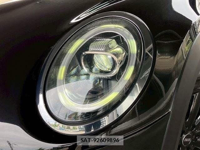 Bmw MINI 2021-01 7358766-19