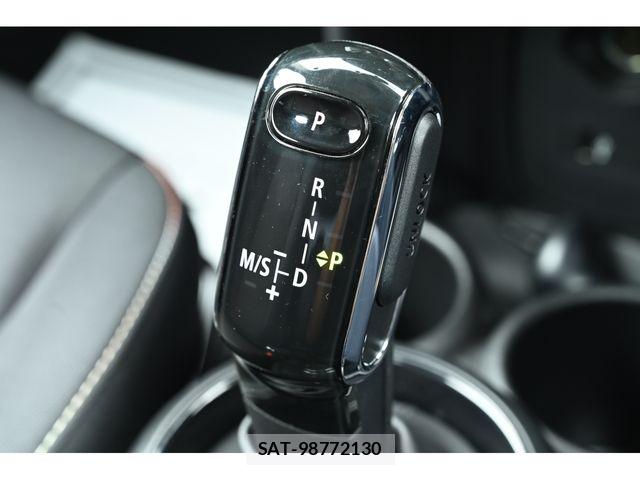Bmw MINI 2018-08 7618139-23