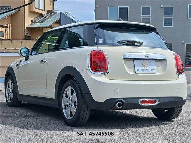 Bmw MINI 2019-07 8660281-17