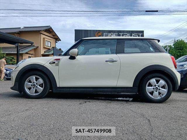 Bmw MINI 2019-07 8660281-18
