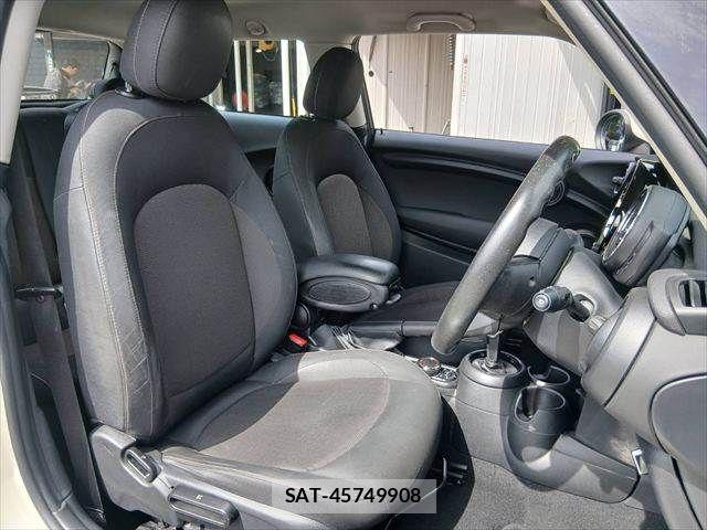 Bmw MINI 2019-07 8660281-5