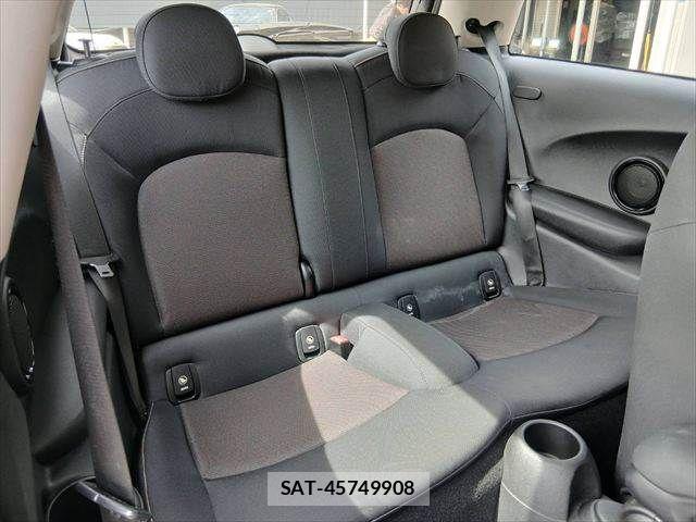 Bmw MINI 2019-07 8660281-6