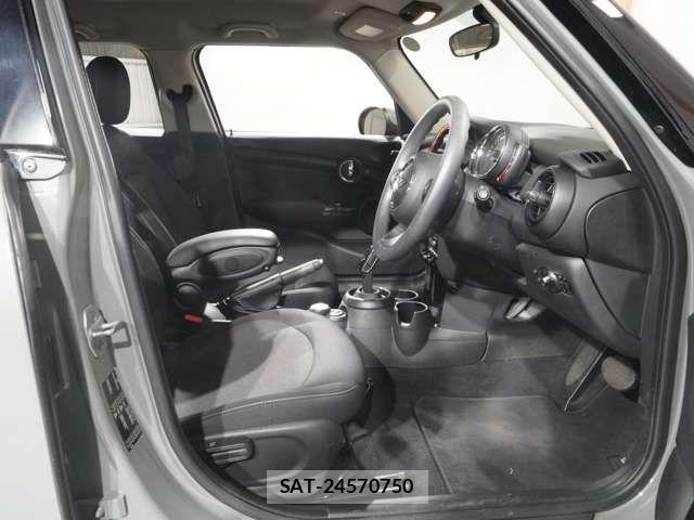 Bmw MINI 2019-02 5872354-11