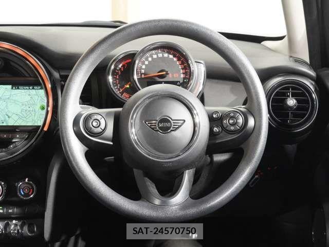 Bmw MINI 2019-02 5872354-15