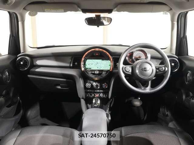 Bmw MINI 2019-02 5872354-3