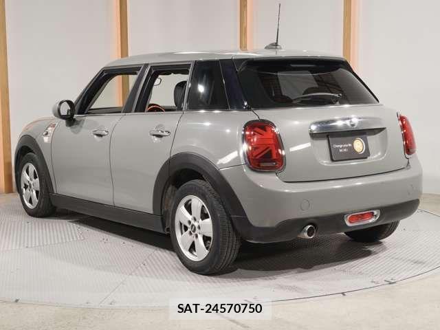 Bmw MINI 2019-02 5872354-8