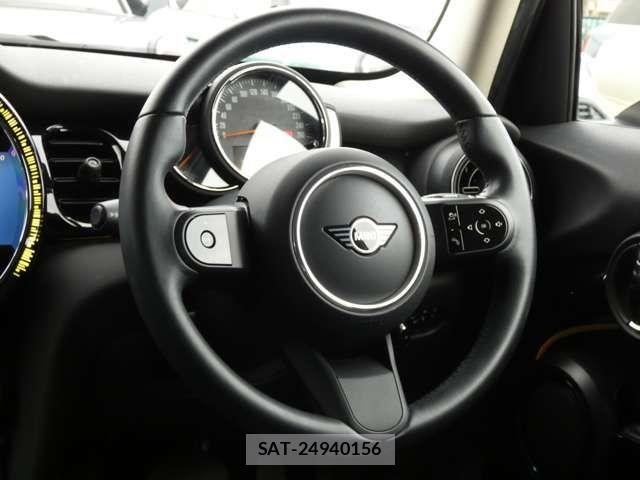 Bmw MINI 2022-01 7221878-10