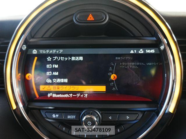 Bmw MINI 2019-07 7328439-16