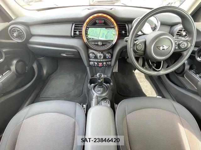 Bmw MINI 2018-12 7358767-1
