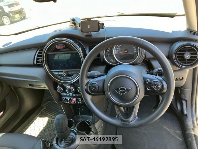Bmw MINI 2019-06 7618141-11