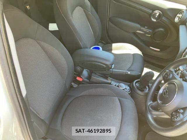 Bmw MINI 2019-06 7618141-15