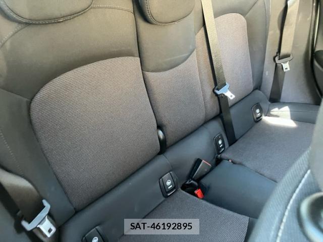 Bmw MINI 2019-06 7618141-16