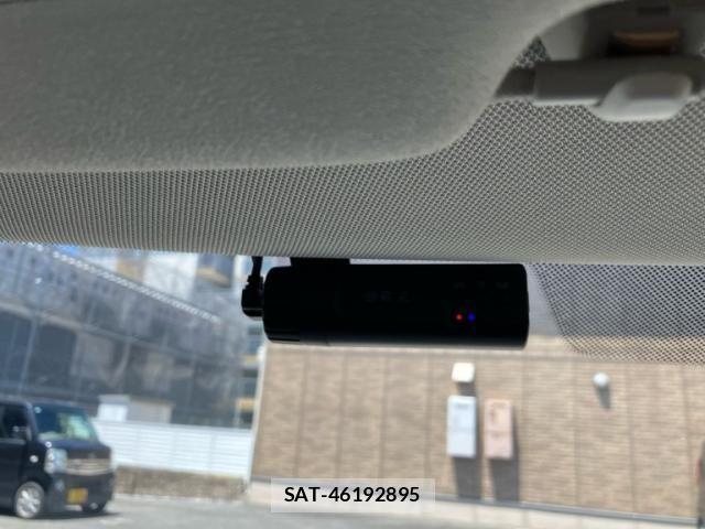 Bmw MINI 2019-06 7618141-20