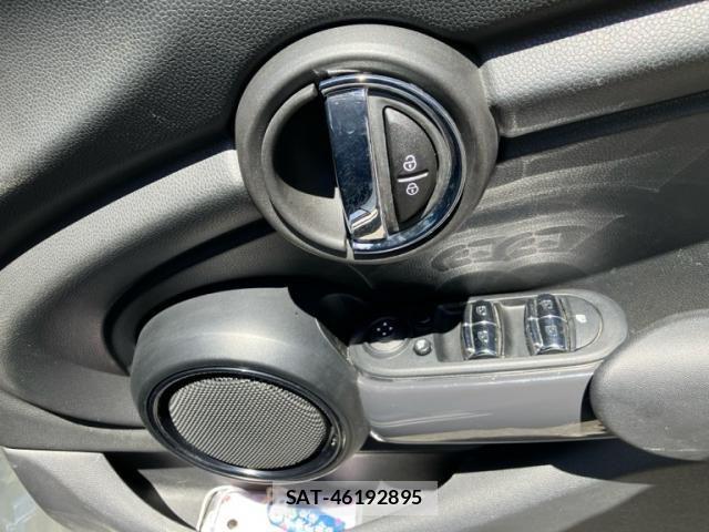 Bmw MINI 2019-06 7618141-7