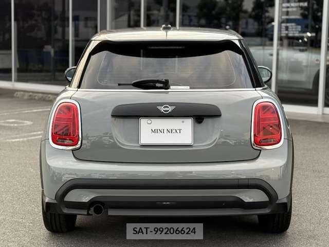 Bmw MINI 2022-06 7725795-18