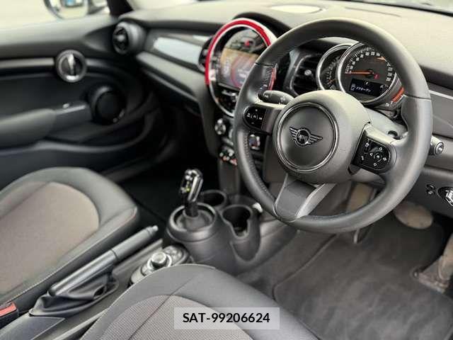 Bmw MINI 2022-06 7725795-8