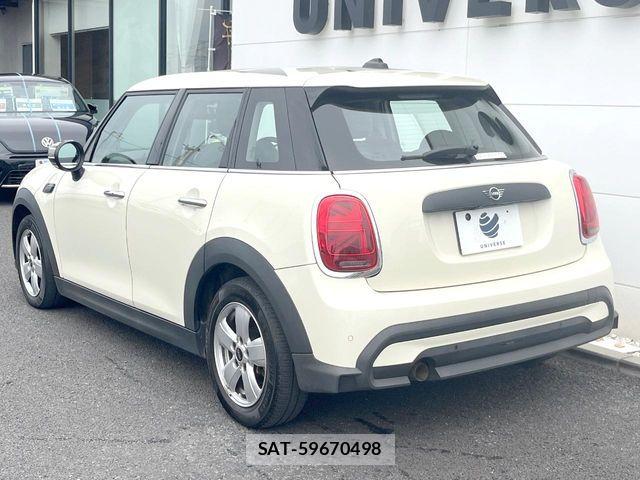 Bmw MINI 2021-07 7962640-17