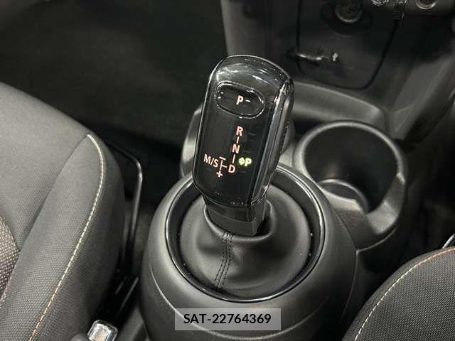 Bmw MINI 2019-05 8100477-9