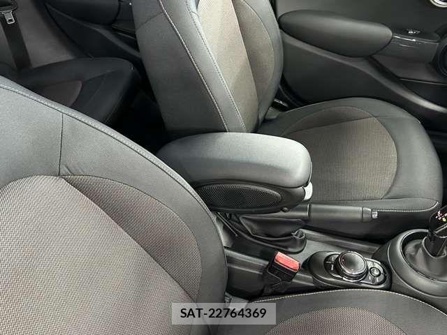 Bmw MINI 2019-05 8100477-15