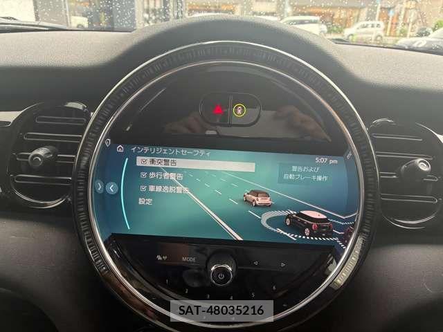 Bmw MINI 2022-06 8354982-16
