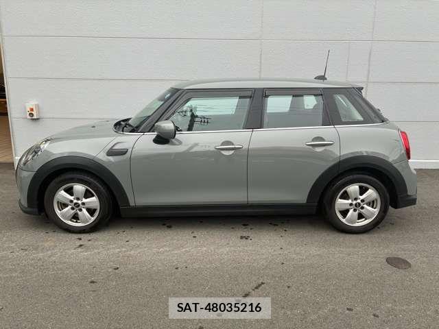 Bmw MINI 2022-06 8354982-2