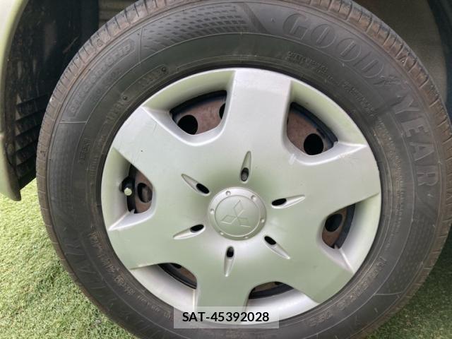 Mitsubishi MINICA 2005-10 7215776-9