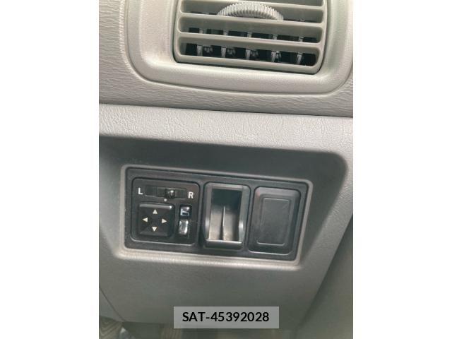 Mitsubishi MINICA 2005-10 7215776-20