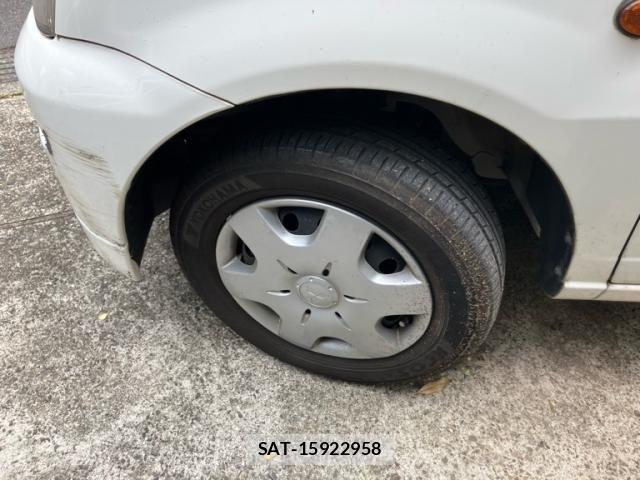 Mitsubishi MINICA 2005-02 7272339-8