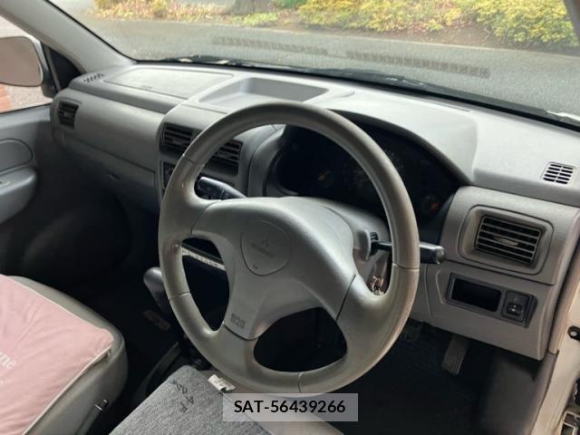 Mitsubishi MINICA 2007-02 8315474-11